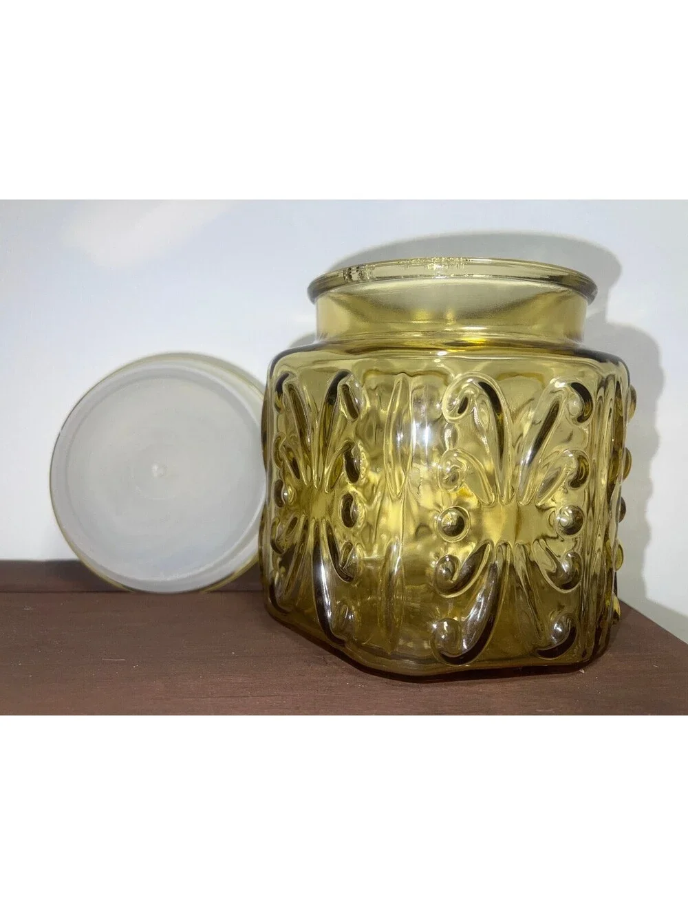 Vintage Amber Glass Cookie Jar with Decorative Pattern and Lid